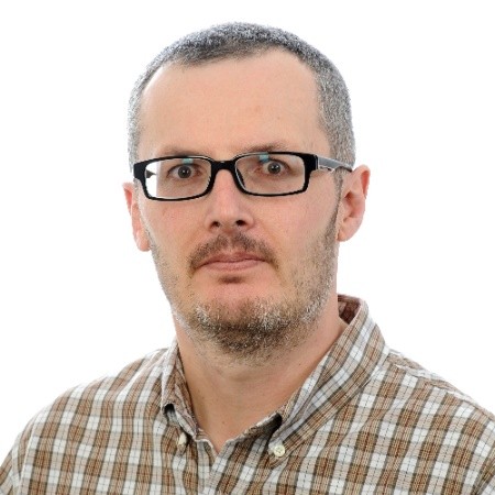 Peter Hollis